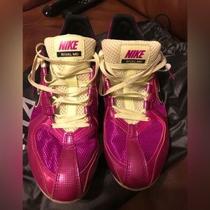 Women’s Nike Rival MD Running Spikes 9.5